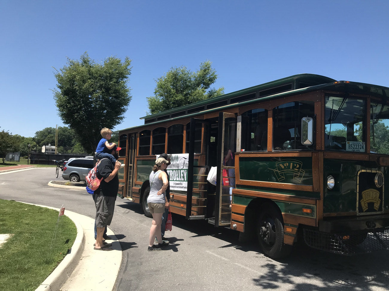 Trolley at the Ashland Strawberry Faire
